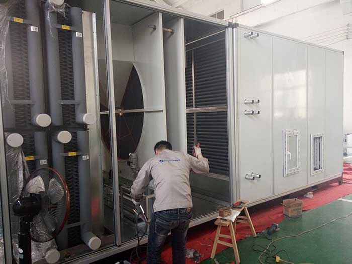 威海某大型化工企業(yè)兩臺10%濕度，40000風量2臺除濕機組